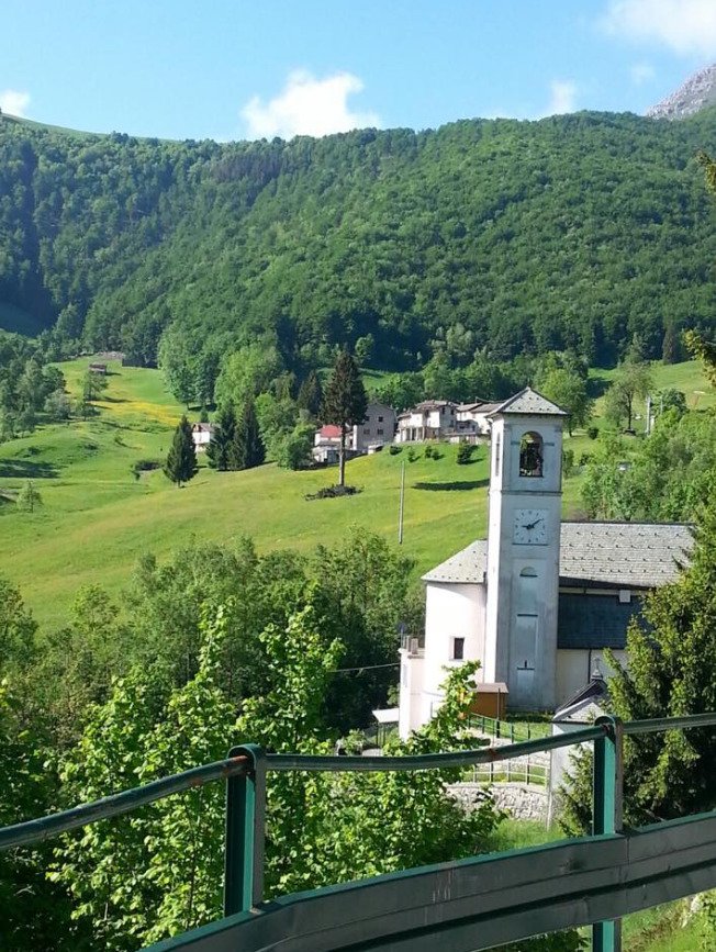 Nejmenší italská vesnice Morterone.