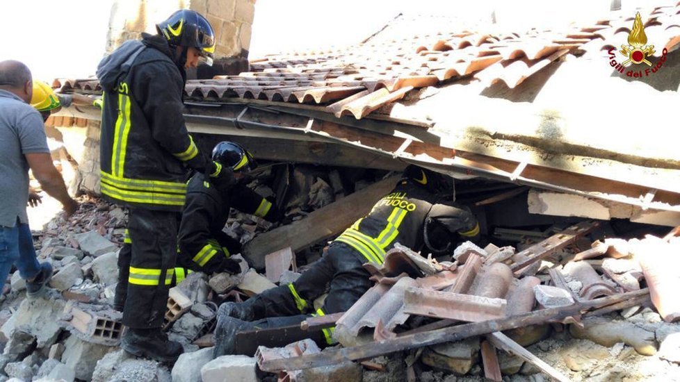 Itálii zasáhlo silné zemětřesení: Amatrice (24.8.2016)