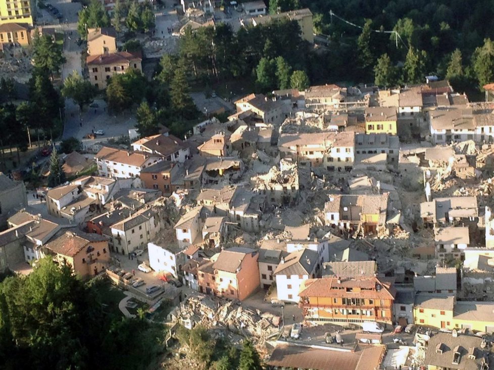 Itálii zasáhlo silné zemětřesení: Amatrice (24. 8. 2016).