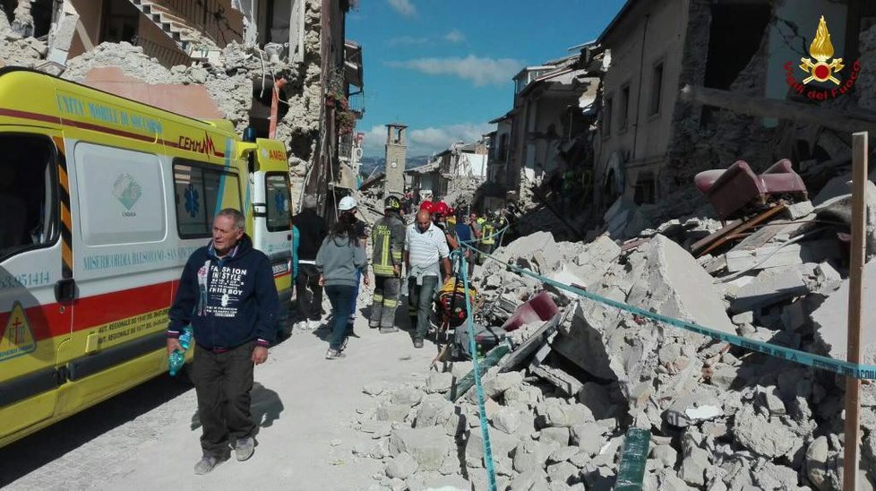 Itálii zasáhlo silné zemětřesení: Amatrice (24. 8. 2016)