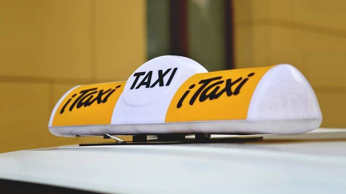 Logo polské taxislužby iTaxi