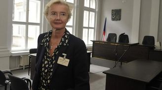 Šéfka Nejvyššího soudu Brožová rezignovala, nahradí ji Šámal