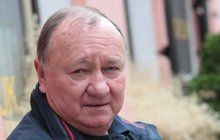 Krutý osud Vítězslava Jandáka: Tátu mu zavřeli, máma si pustila plyn!