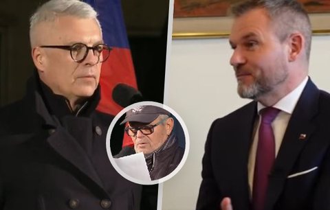 Korčok v Bratislavě zaplnil náměstí, podpořil ho i Kňažko. Pellegrini se chlubí starosty