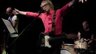 Zemřel český hudebník Ivan Král. Hrál s Iggy Popem, Patti Smith i Davidem Bowiem Zemřel český hudebník Ivan Král. Hrál s Iggy Popem, Patti Smith i Davidem Bowiem
