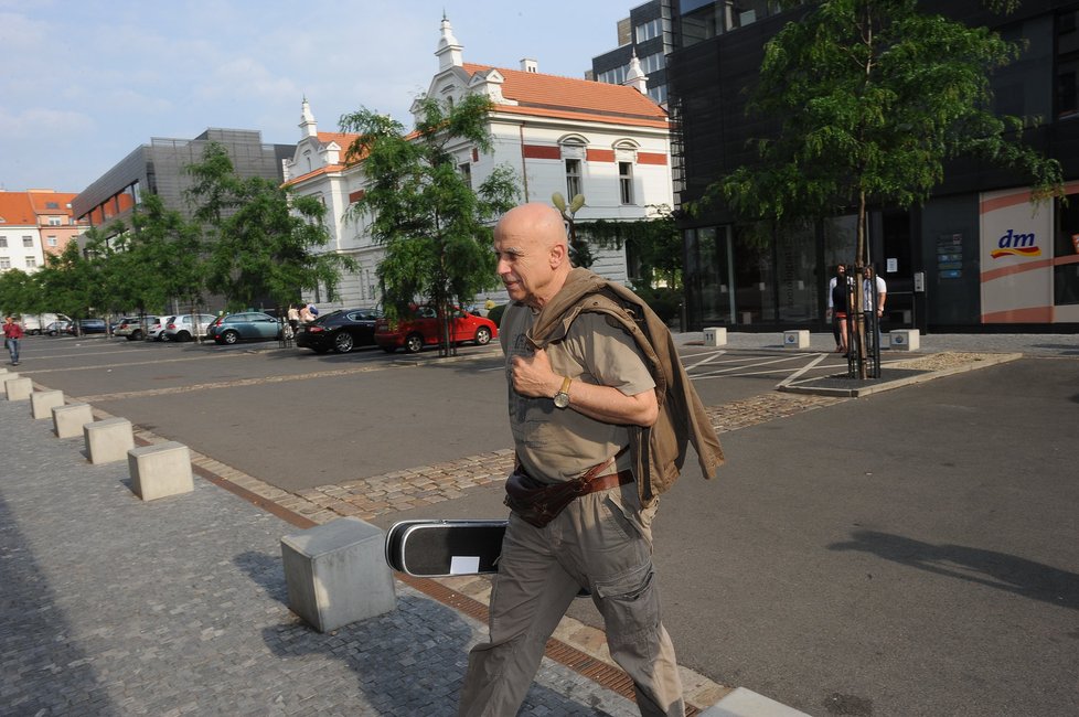 Legendární muzikant Ivan Mládek