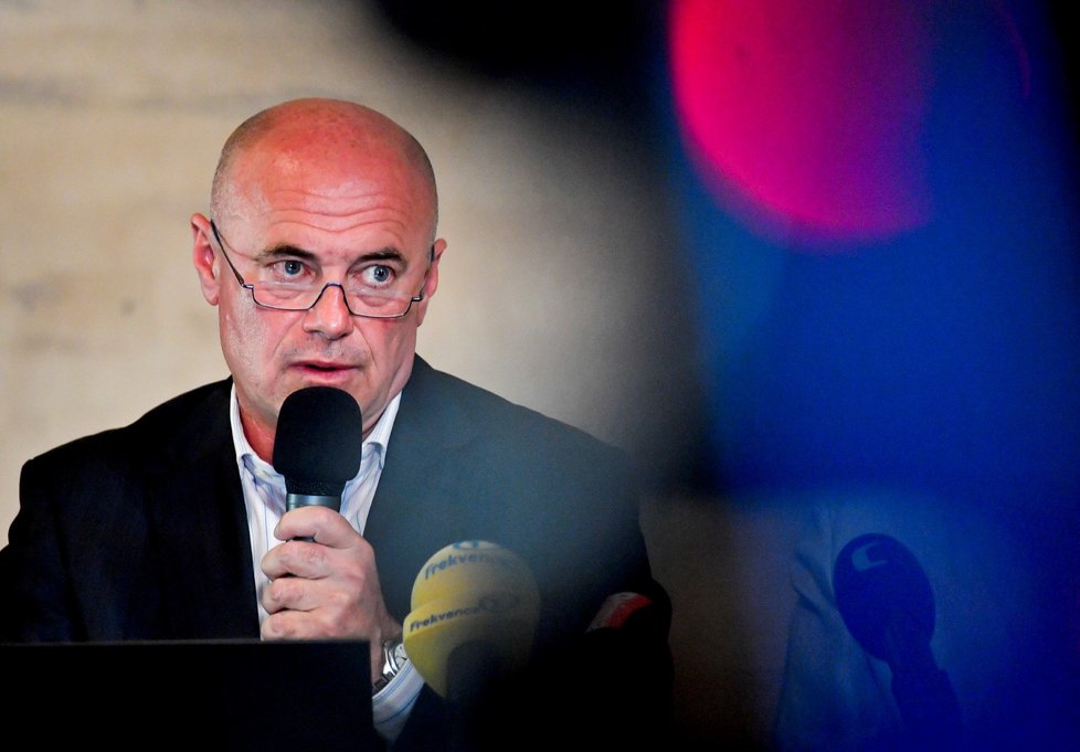 Pověřený generální ředitel Národní galerie Praha (NGP) Ivan Morávek vystoupil 3. června 2019 v Praze na tiskové konferenci k aktuální situaci v galerii.