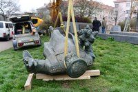 Odstranění sochy Koněva nadzvedlo Rusy. „Nezůstane to bez reakce,“ vyhrožuje velvyslanectví