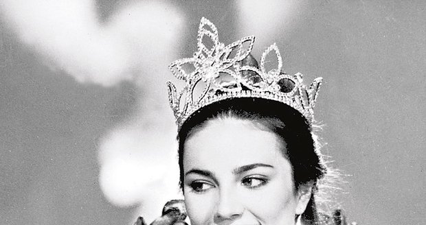 Krásná Ivana Christová se v roce 1989 stala první Československou Miss.