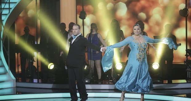 Ivana s tanečníkem Radem válí