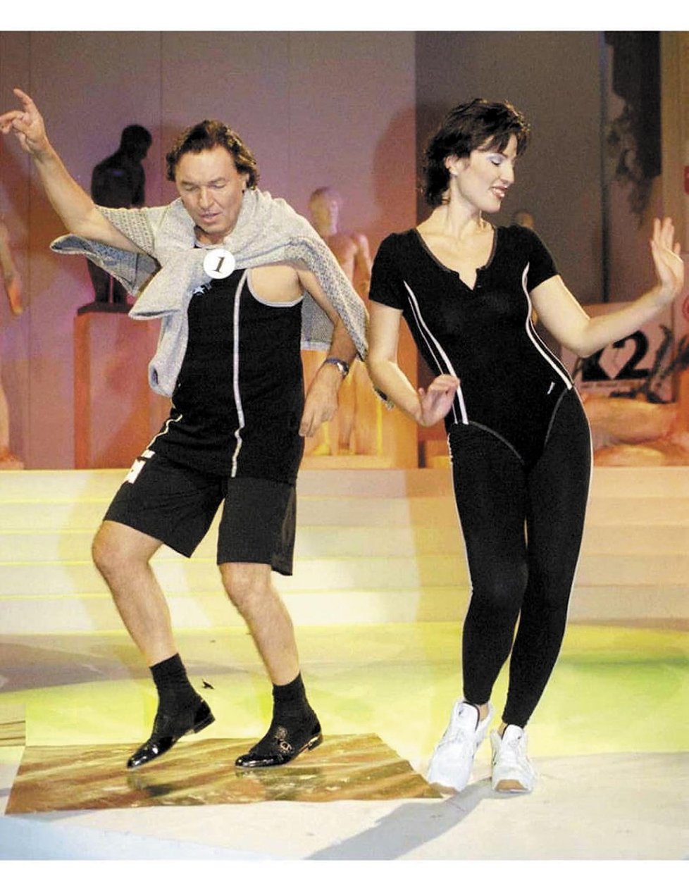 V roce 2006 si Christová udržela postavu i tancem s Karlem Gottem.