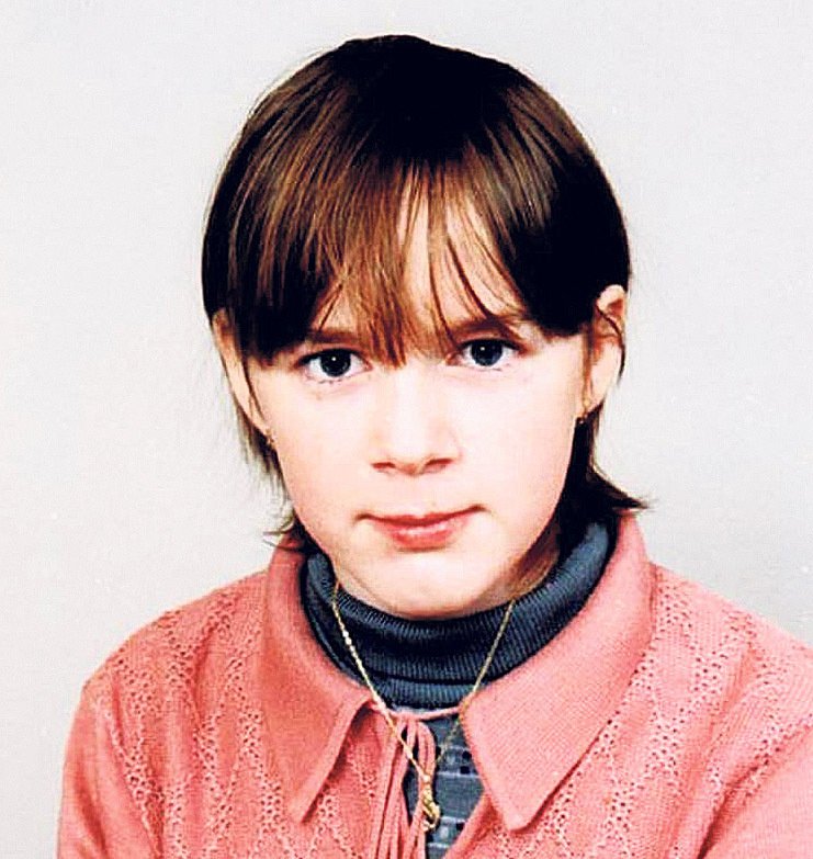 Ivana Košková - Čtrnáctiletá dívka z Příšovic na Liberecku zmizela v červenci 1997. Naposledy byla viděna, když jela na kole k tetě do 3,5 kilometru vzdáleného Svijanského Újezdu. Na místo ale nikdy nedojela a ani desítkám policistů se nepodařilo nic vypátrat.