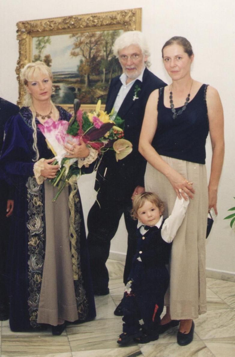 červenec 2003 - Petr Hapka jako svědek na svatbě Ivany Reginy Kupcové Sádlové