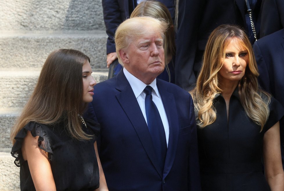 Pohřeb Ivany Trumpové - Donald Trump s Melanií