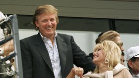 Ivana a Donald Trumpovi na archivní fotografii