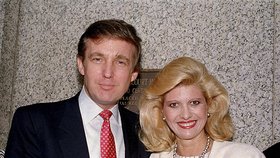 1988 Během manželství s Donaldem se stala Američankou.