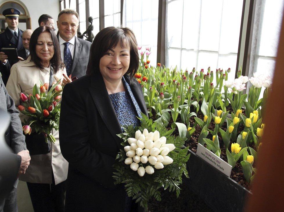 Ivana Zemanová již úsměvy zdaleka nešetří tak, jako dřív