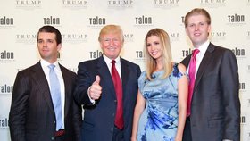 Donald Trump se svými nejstaršími dětmi. Donald Trump jr., Ivanka Trump a Eric Trump