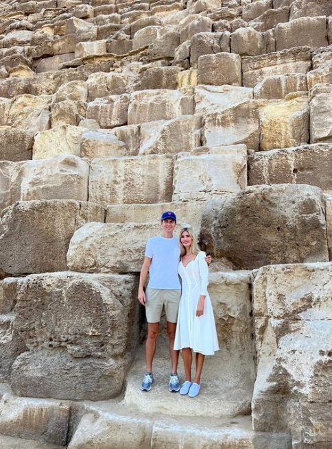 Ivanka vyměnila politiku za exotiku: Trumpová vyrazila s rodinou na pyramidy do Egypta.