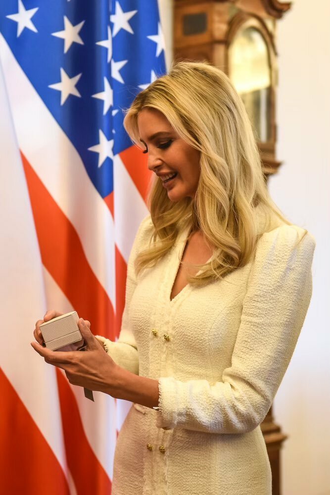 Ivanka Trumpová s bratrem u Miloše Zemana