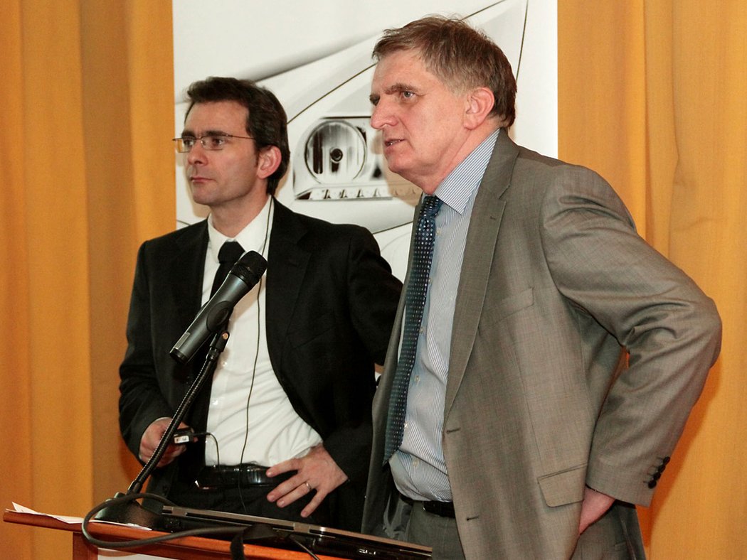 Prezident Iveco Bus Pierre Lahutte se s generálním ředitelem Iveco Czech Republic Pavlem Pachovským