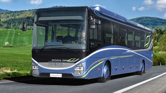 Iveco Bus uvádí nový dálkový autobus Crossway Natural Power 