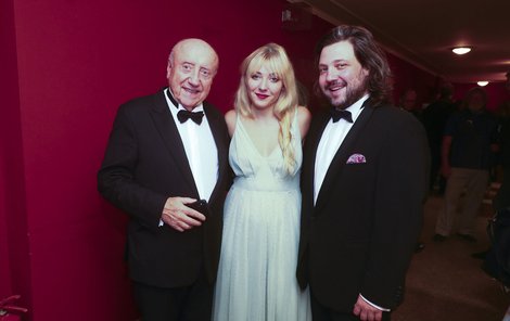 Fellix Slováček s dcerou Aničkou a synem Felixem ml.