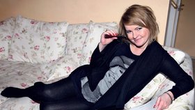 Iveta Bartošová se už pohroužila do zápisků a deníků, které jí vedl její fanklub