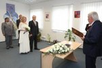 Iveta Bartošová si řekla ano s Josefem Rychtářem včera na radnici v Uhřínevsi.