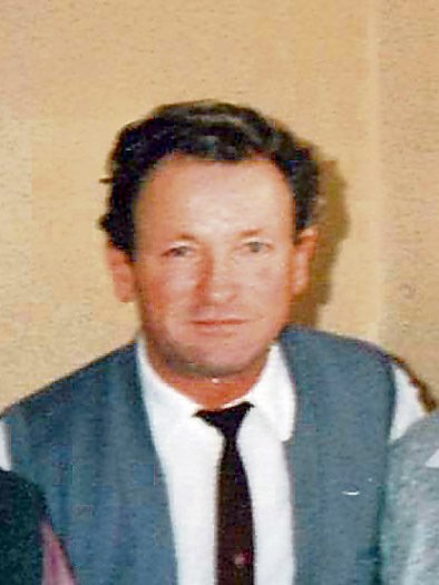 Tatínek Ivety, Karel Bartoš, podstoupil protialkoholní léčbu. Neúspěšně. Zemřel v dubnu 2008.