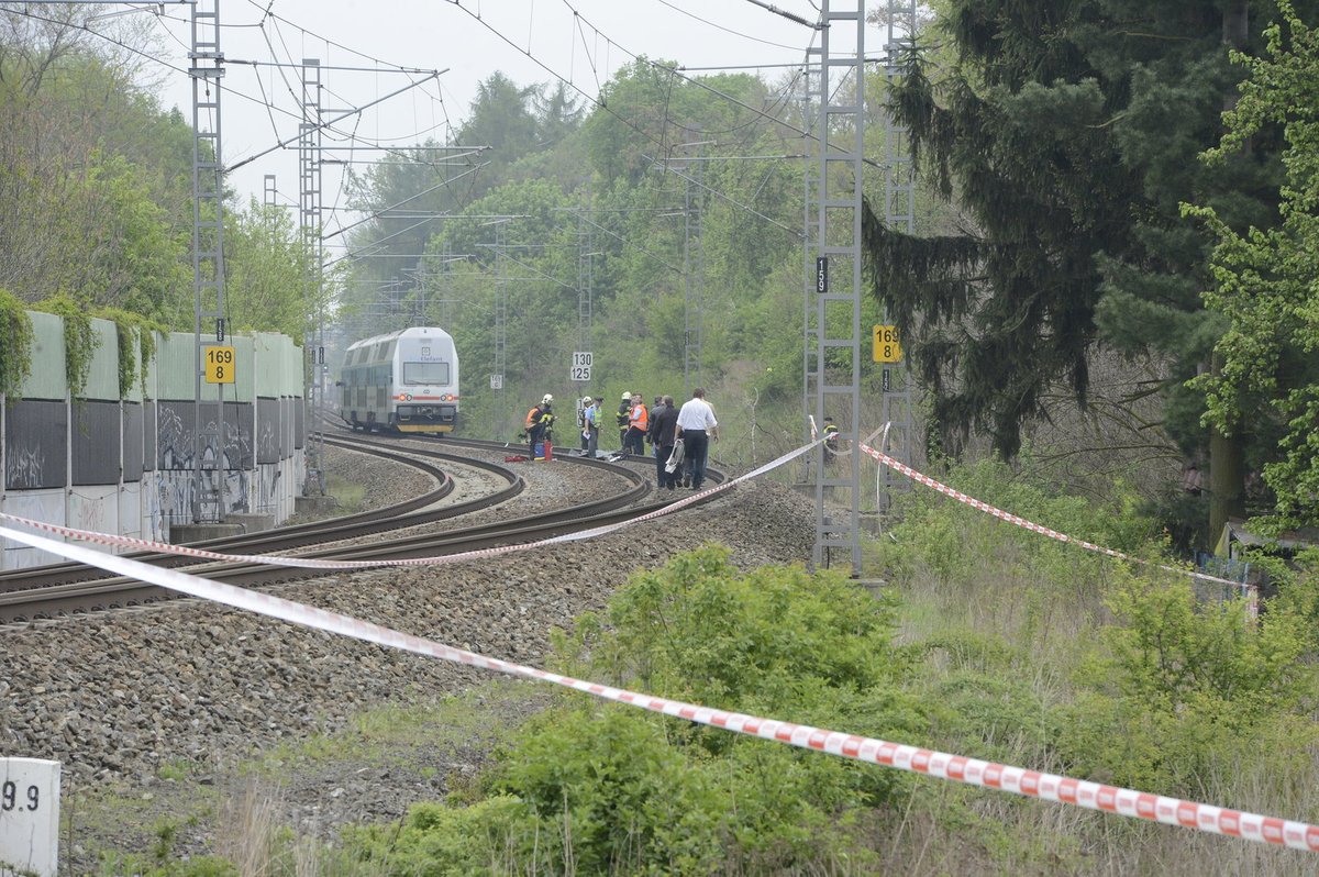 Takto to vypadlo 29. dubna na kolejích nedaleko Uhříněvsi.