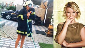Iveta Bartošová si oblékla hasičskou výzbroj a chtěla hasit
