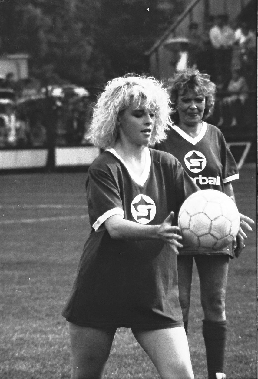 Iveta Bartošová v roce 1985