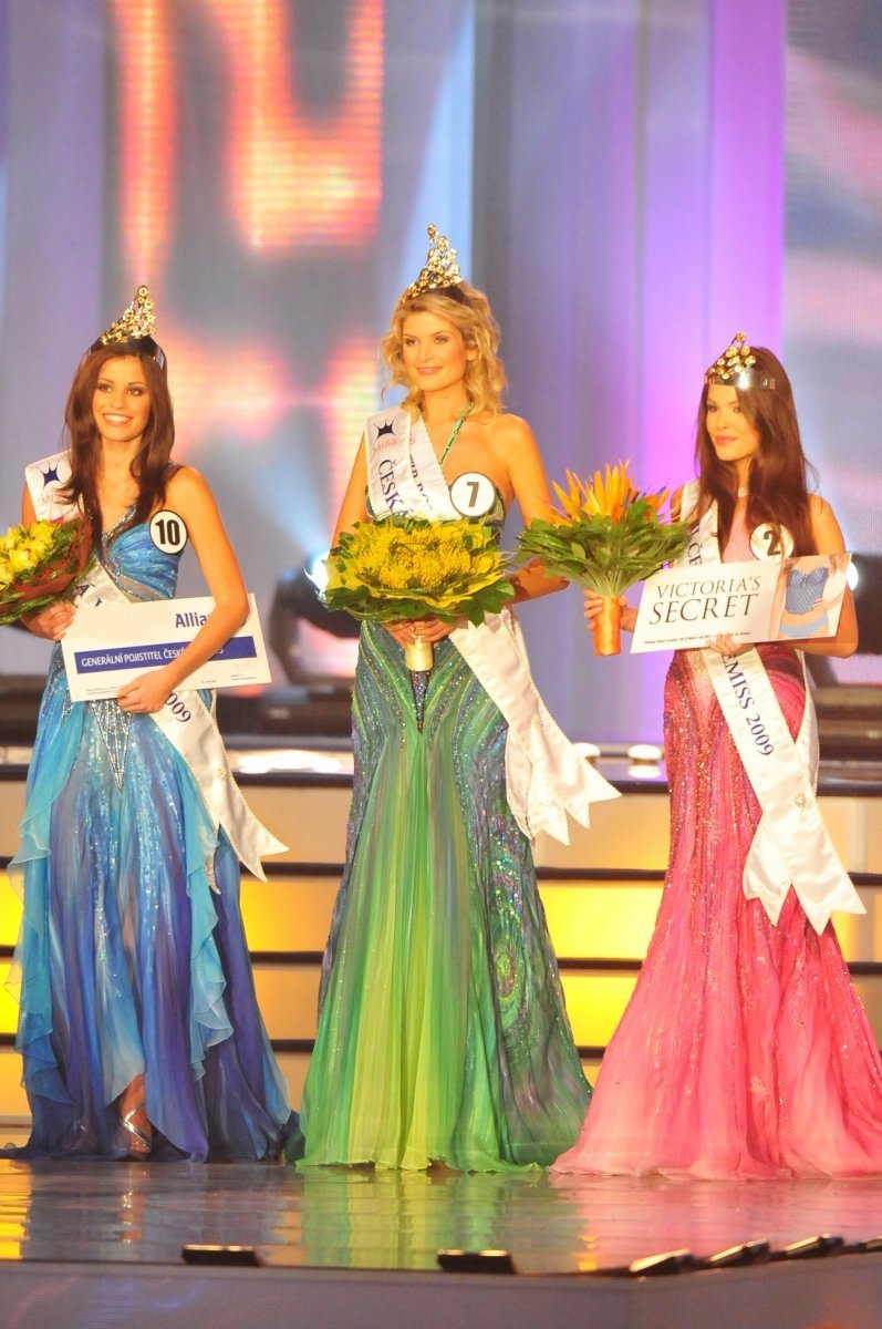 Trojice vítězek soutěže Česká miss 2009