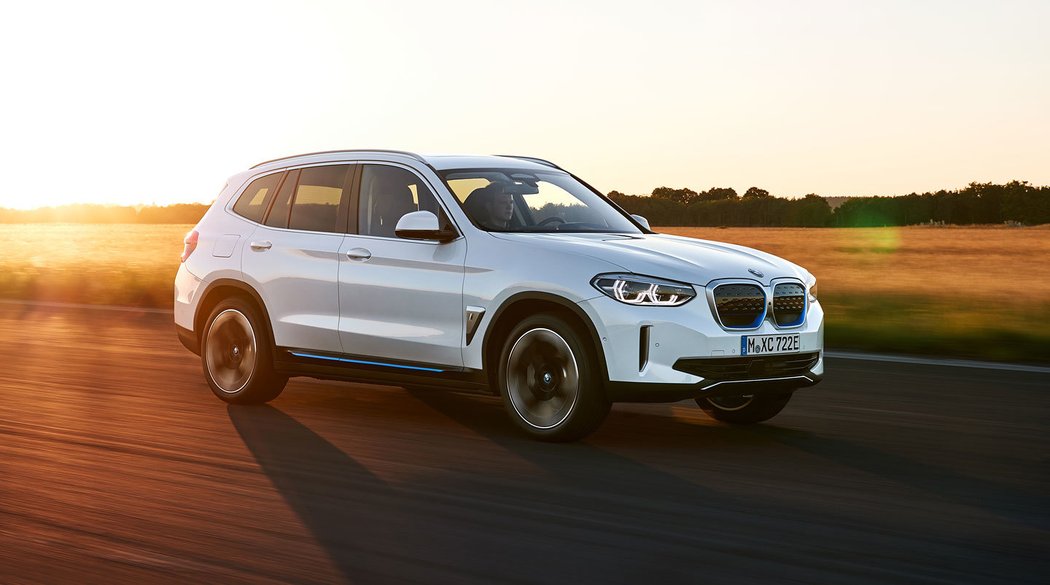 BMW iX3