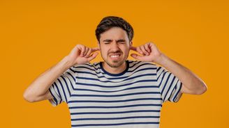 Hluk vás vyčerpává víc než práce. Tohle dělá s vašimi emocemi Hluk vás vyčerpává víc než práce. Tohle dělá s vašimi emocemi