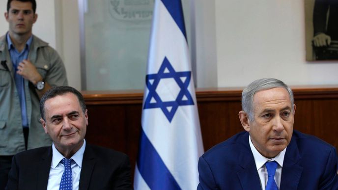 Ministr dopravy Jisrael Katz s premiérem Benjaminem Netanjahu.