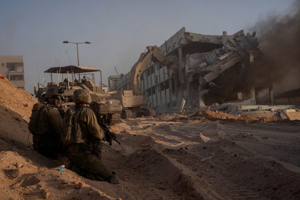 Izraelští vojáci operují v Pásmu Gazy (8.11.2023).