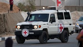 Předávání těl mezi Izraelem a Hamásem (30.10.2025)