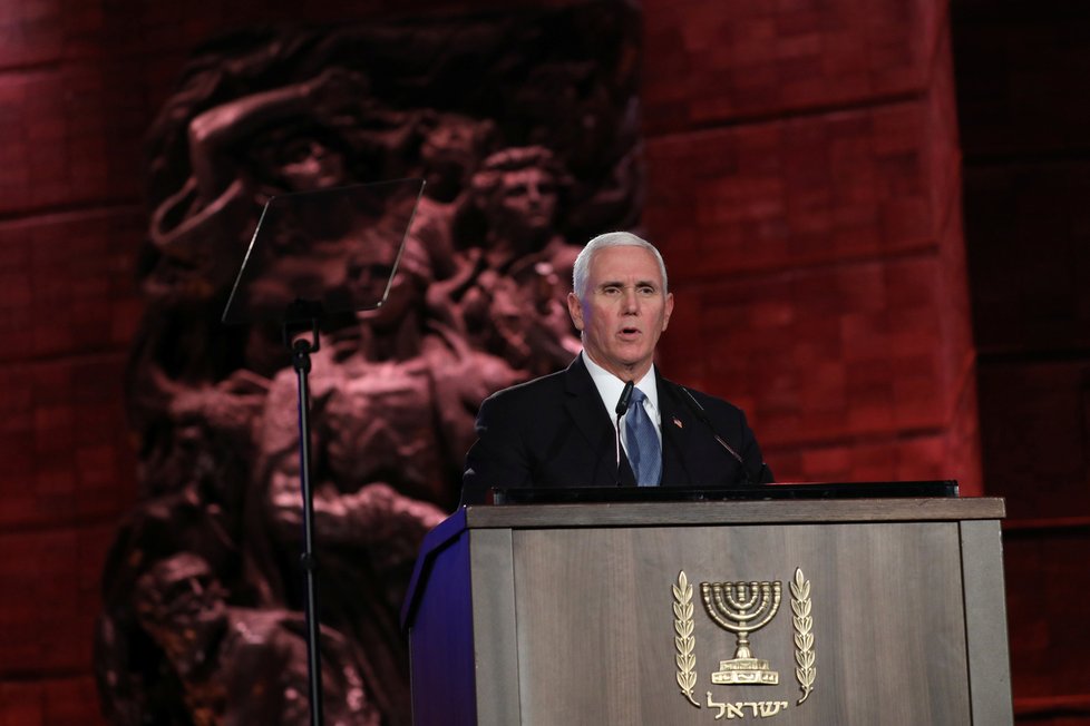 Viceprezident USA Mike Pence na konferenci k holokaustu při příležitosti 75. výročí osvobození Osvětimi (23.1.2020)