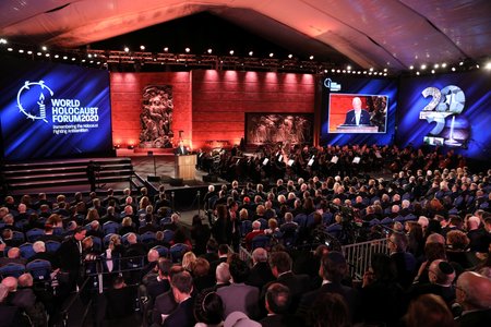 Izraelský prezident Rivlin na konferenci k holokaustu při příležitosti 75. výročí osvobození Osvětimi (23. 1. 2020)