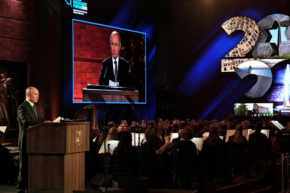 Vladimir Putin na konferenci k holokaustu v Jeruzalémě
