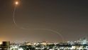 Izraelská města chrání systém protivzdušné obrany Iron Dome,