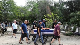 Pohřeb v izraleském kibucu Nirim (27.10.2023)