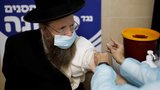 Nadějná data z Izraele: Vakcína zastaví i přenašeče britské mutace