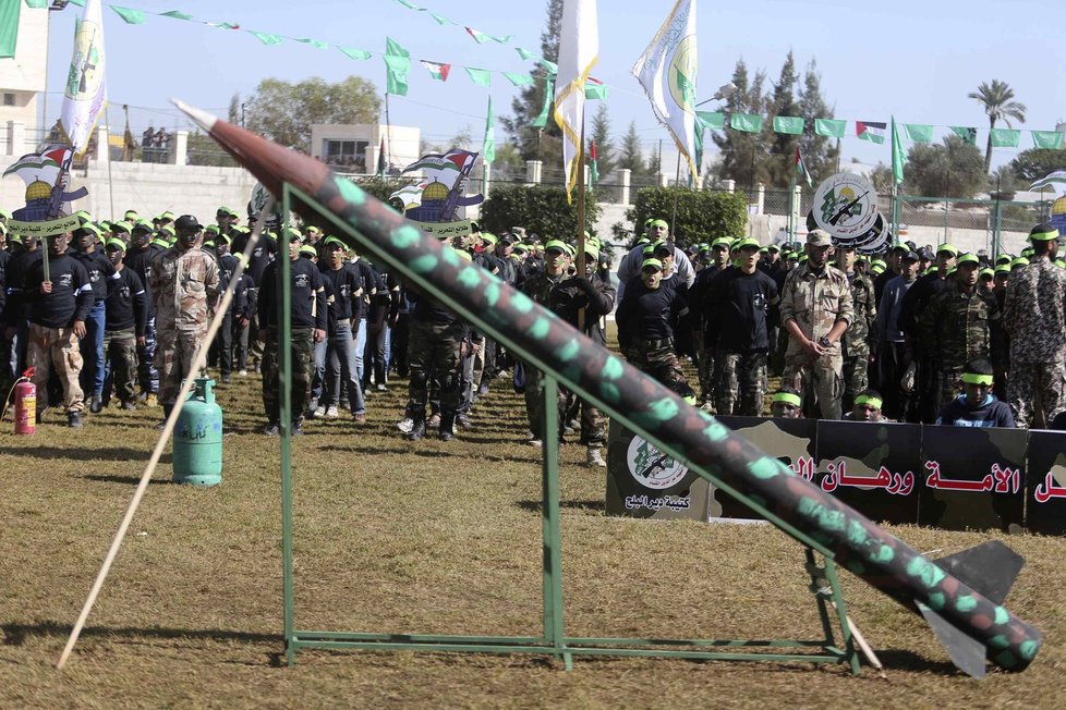 Podomácku vyrobená raketa Hamasu