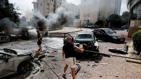 Palestinci zaútočili z Pásma Gazy na Izrael (7.10.2023)