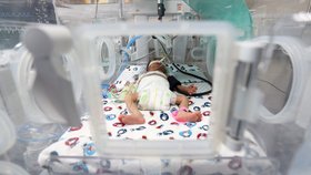 Neonatologické oddělení v nemocnici Šífa v Pásmu Gazy.