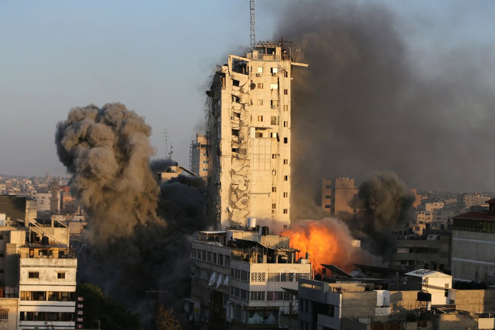 Vyostřený spor mezi Izraelem a Palestinou: Obě území pokračují v ostřelování (12. 5. 2021)