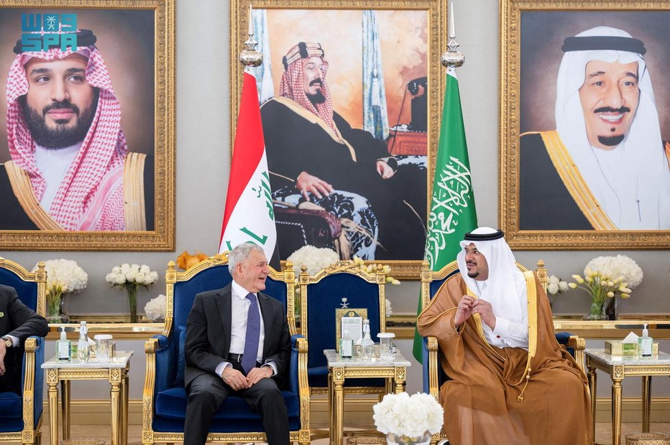Arabští vůdci přiletěli na summit do Saudské Arábie (11.11.2023)